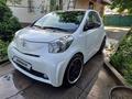 Toyota iQ 2009 года за 3 700 000 тг. в Алматы