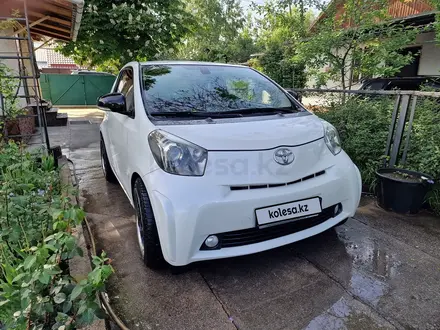 Toyota iQ 2009 года за 3 700 000 тг. в Алматы – фото 2