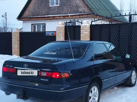 Toyota Camry 1998 года за 4 350 000 тг. в Зайсан – фото 16