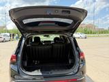 Hyundai Santa Fe 2022 годаүшін12 500 000 тг. в Уральск – фото 4
