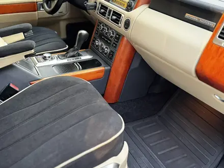 Land Rover Range Rover 2008 года за 9 000 000 тг. в Алматы – фото 28