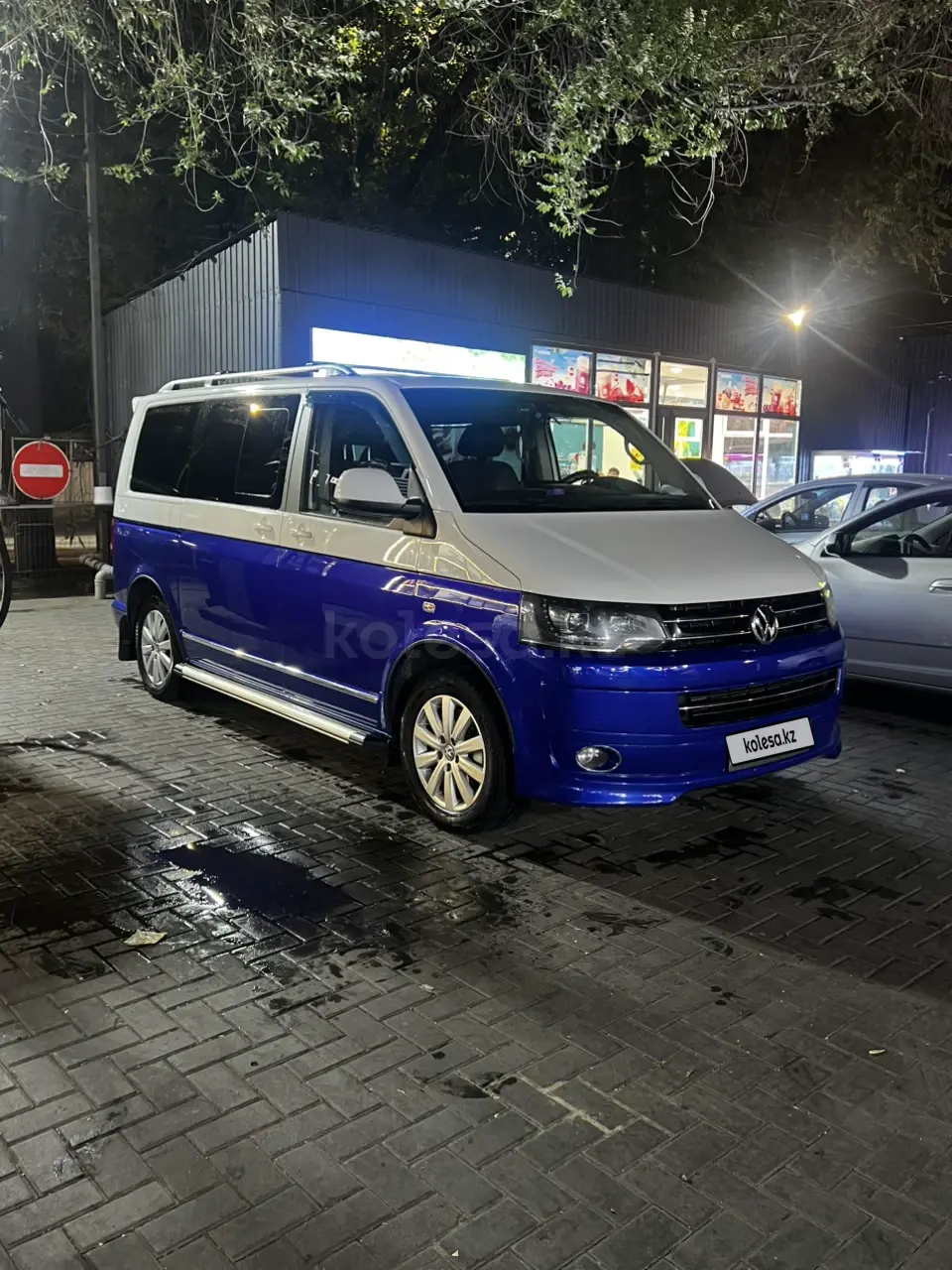 Volkswagen Multivan, 2012