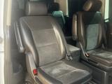 Volkswagen Multivan 2012 года за 13 500 000 тг. в Алматы – фото 5
