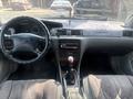 Toyota Camry 1997 года за 2 300 000 тг. в Алматы – фото 10