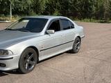 BMW 528 1998 года за 3 100 000 тг. в Кулан – фото 3