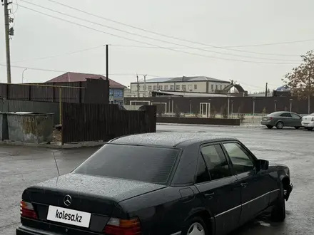 Mercedes-Benz E 230 1989 года за 1 400 000 тг. в Жанакорган – фото 4