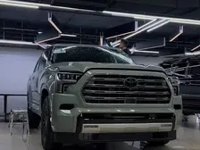Toyota Sequoia, 2023