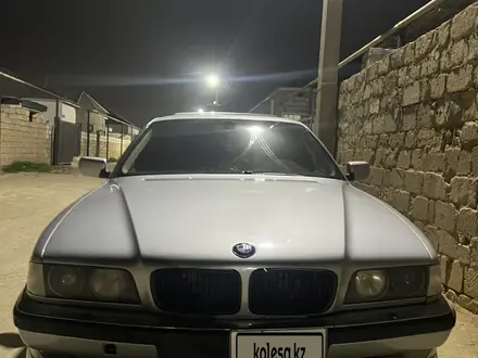 BMW 740 1996 года за 2 500 000 тг. в Актау – фото 7
