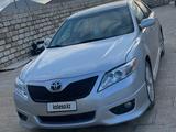 Toyota Camry 2011 года за 4 700 000 тг. в Жанаозен