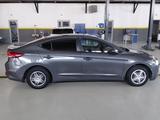 Hyundai Elantra 2018 года за 4 500 000 тг. в Туркестан – фото 4