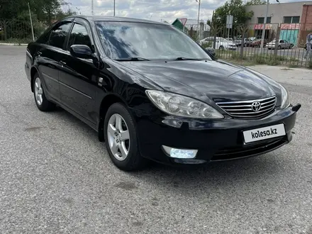 Toyota Camry 2005 года за 6 500 000 тг. в Павлодар – фото 2