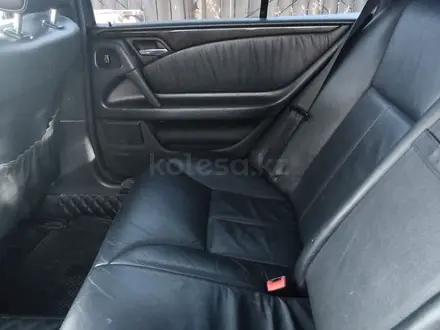 Mercedes-Benz E 320 1997 года за 2 800 000 тг. в Уральск – фото 6