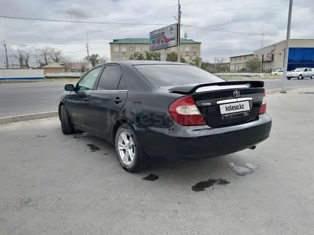 Toyota Camry 2002 года за 3 600 000 тг. в Атырау – фото 4