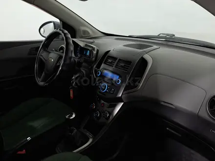 Chevrolet Aveo 2014 года за 2 240 000 тг. в Астана – фото 14