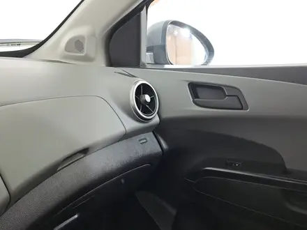 Chevrolet Aveo 2014 года за 2 240 000 тг. в Астана – фото 23