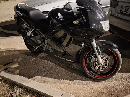 Honda  CBR 600F 1997 года за 1 600 000 тг. в Астана – фото 3