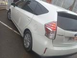 Toyota Prius V 2015 годаүшін4 700 000 тг. в Уральск – фото 5