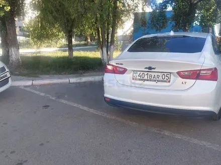 Chevrolet Malibu 2018 года за 8 000 000 тг. в Алматы – фото 8