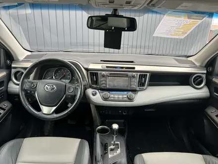 Toyota RAV4 2013 года за 10 190 000 тг. в Актобе – фото 11