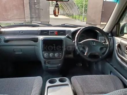 Honda CR-V 1996 года за 2 400 000 тг. в Алматы – фото 17