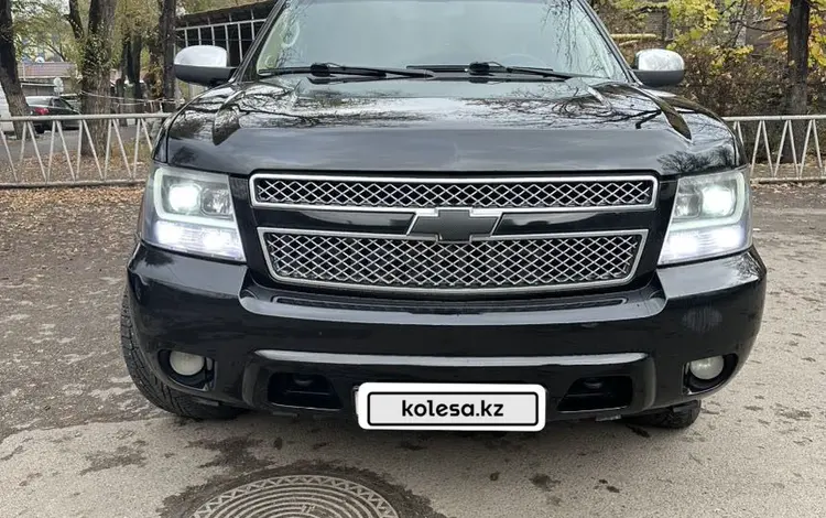 Chevrolet Tahoe 2013 годаүшін7 200 000 тг. в Алматы