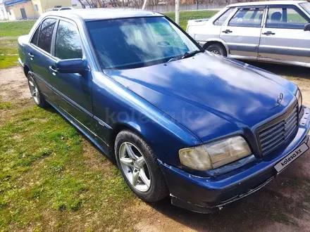 Mercedes-Benz C 180 1994 года за 1 000 000 тг. в Кокшетау