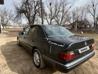 Mercedes-Benz E 230 1990 года за 950 000 тг. в Сарыагаш