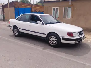 Audi 100, 1991