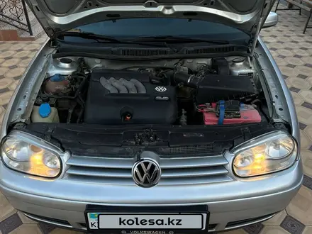 Volkswagen Golf 2002 года за 3 100 000 тг. в Кызылорда – фото 17