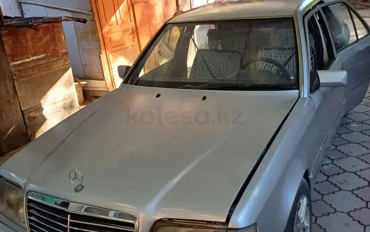 Mercedes-Benz E 220 1993 годаүшін1 650 000 тг. в Алматы