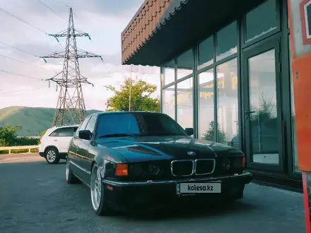 BMW 740 1993 года за 6 000 000 тг. в Алматы – фото 11