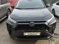 Toyota RAV4 2022 годаүшін15 800 000 тг. в Атырау