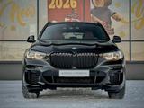 BMW X5 2021 года за 42 000 000 тг. в Усть-Каменогорск – фото 2