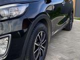 Kia Sorento 2015 года за 9 000 000 тг. в Уральск – фото 4