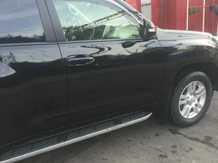 Toyota Land Cruiser Prado 2011 года за 17 800 000 тг. в Астана – фото 6