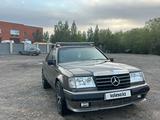 Mercedes-Benz E 260 1989 годаүшін1 200 000 тг. в Астана