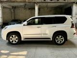 Lexus GX 460 2015 года за 22 400 000 тг. в Алматы – фото 2