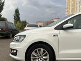 Volkswagen Polo 2020 года за 7 600 000 тг. в Уральск – фото 3