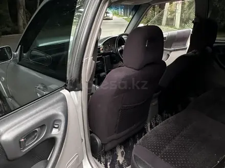 Subaru Forester 2000 года за 3 800 000 тг. в Алматы – фото 11