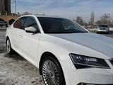 Skoda Superb 2018 года за 11 000 000 тг. в Усть-Каменогорск – фото 3