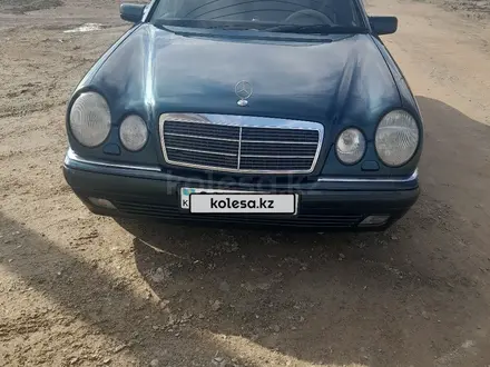 Mercedes-Benz E 280 1997 года за 2 850 000 тг. в Кызылорда