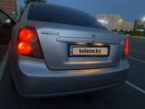 Chevrolet Lacetti 2004 годаүшін2 300 000 тг. в Астана – фото 2