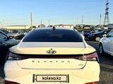 Hyundai Elantra 2021 года за 10 000 000 тг. в Шымкент – фото 4