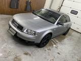 Audi A4 2001 года за 3 800 000 тг. в Астана