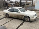 Mercedes-Benz E 280 1999 годаүшін4 150 000 тг. в Кокшетау – фото 3