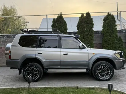 Toyota Land Cruiser Prado 2001 года за 7 300 000 тг. в Алматы – фото 11