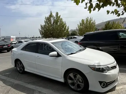 Toyota Camry 2014 года за 6 000 000 тг. в Актау – фото 2