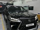 Lexus LX 570 2017 года за 48 300 000 тг. в Шымкент