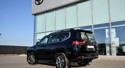 Toyota Land Cruiser Luxe 2025 года за 68 590 000 тг. в Тараз – фото 2