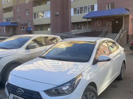 Hyundai Accent 2018 года за 6 950 000 тг. в Семей